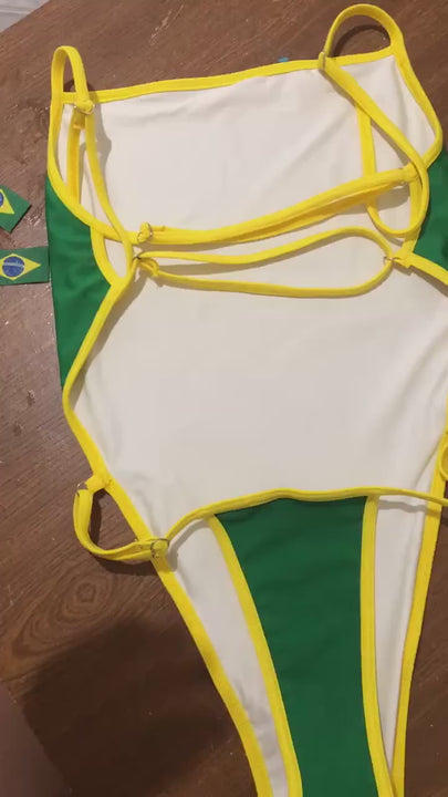 Se você busca camisetas femininas do Brasil para a Copa do Mundo de 2026, você está no lugar certo! trabalhamos com camisetas para sua família toda, com tecido premium, camisetas bordadas e de alta qualidade. Entrega garantida e troca fácil.