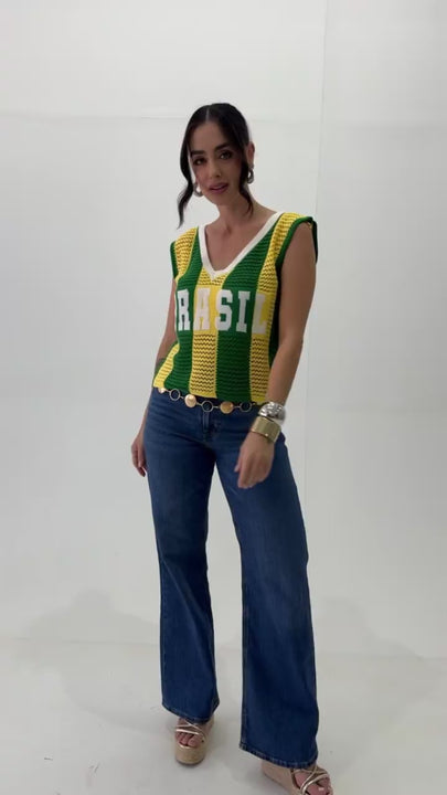Se você busca camisetas femininas do Brasil para a Copa do Mundo de 2026, você está no lugar certo! trabalhamos com camisetas para sua família toda, com tecido premium, camisetas bordadas e de alta qualidade. Entrega garantida e troca fácil.